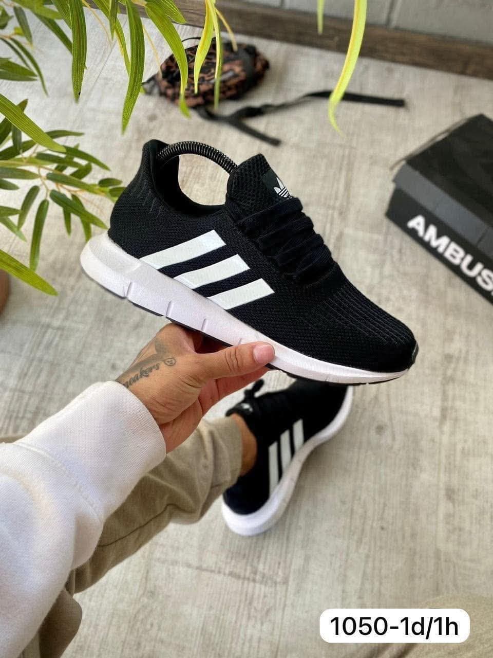 TENNIS ADIDAS SWIFT IMPORTADO 1.1